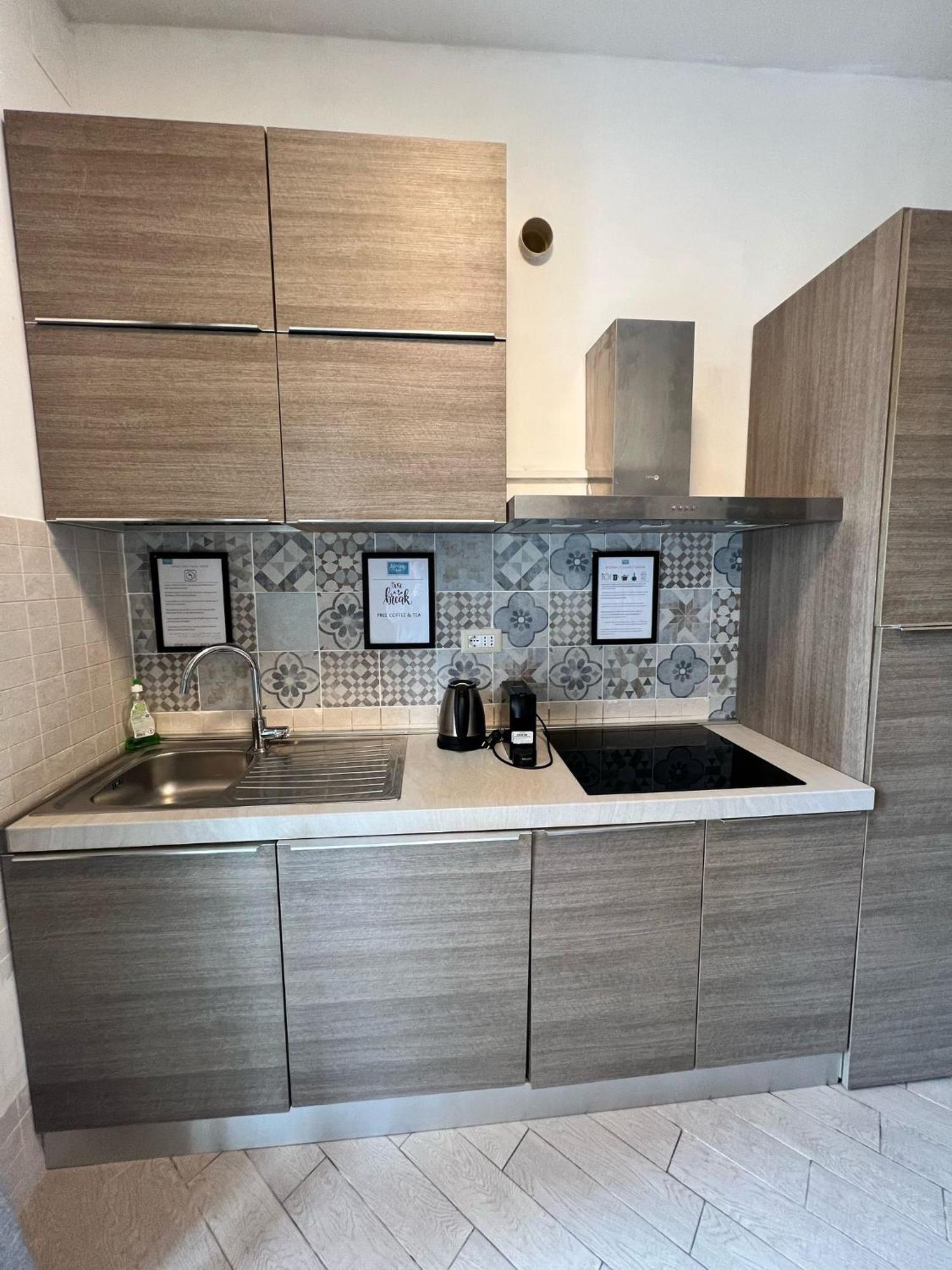 Roma Chic Residenza Gemelli Apartment Exterior photo