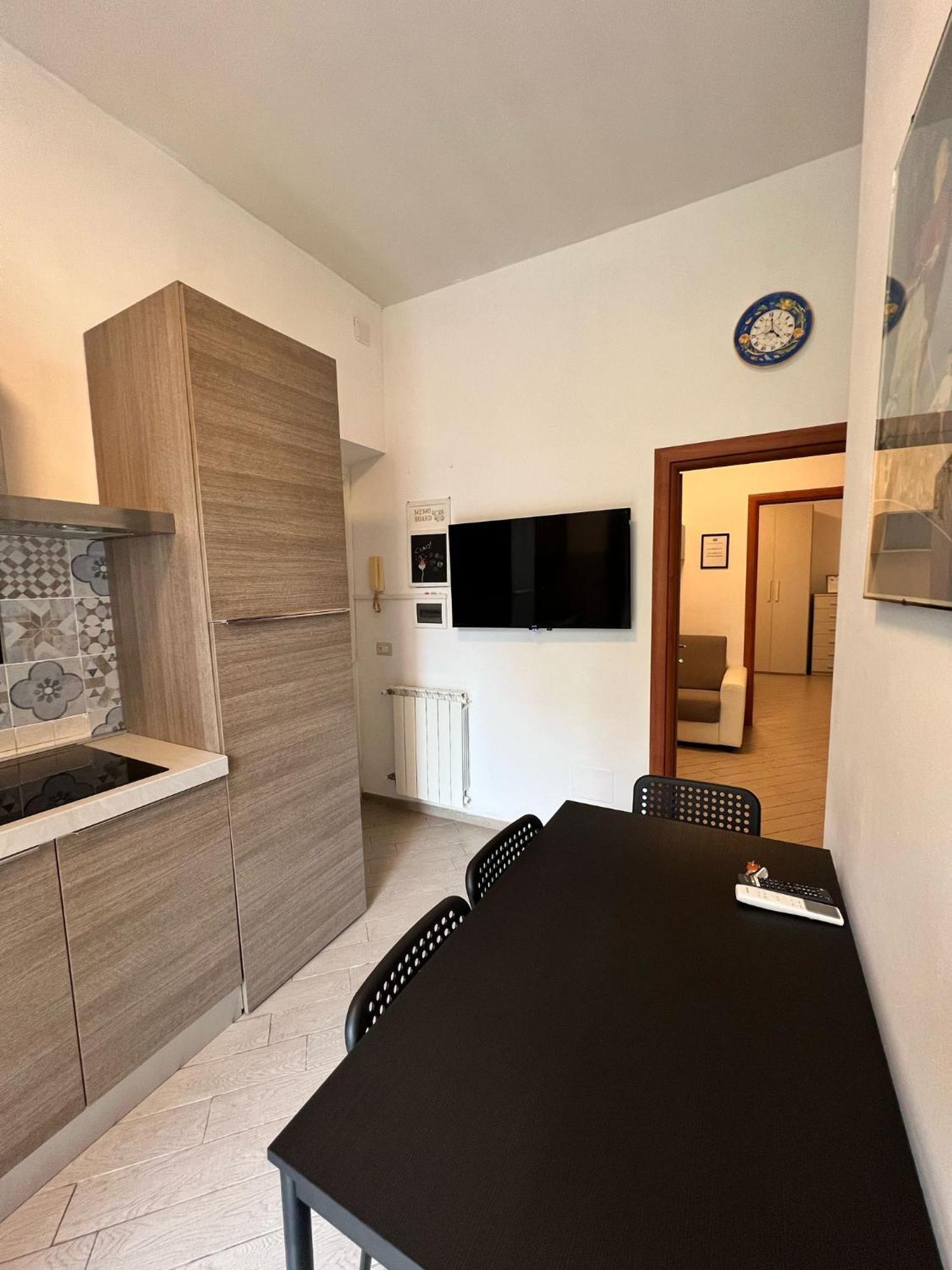 Roma Chic Residenza Gemelli Apartment Exterior photo